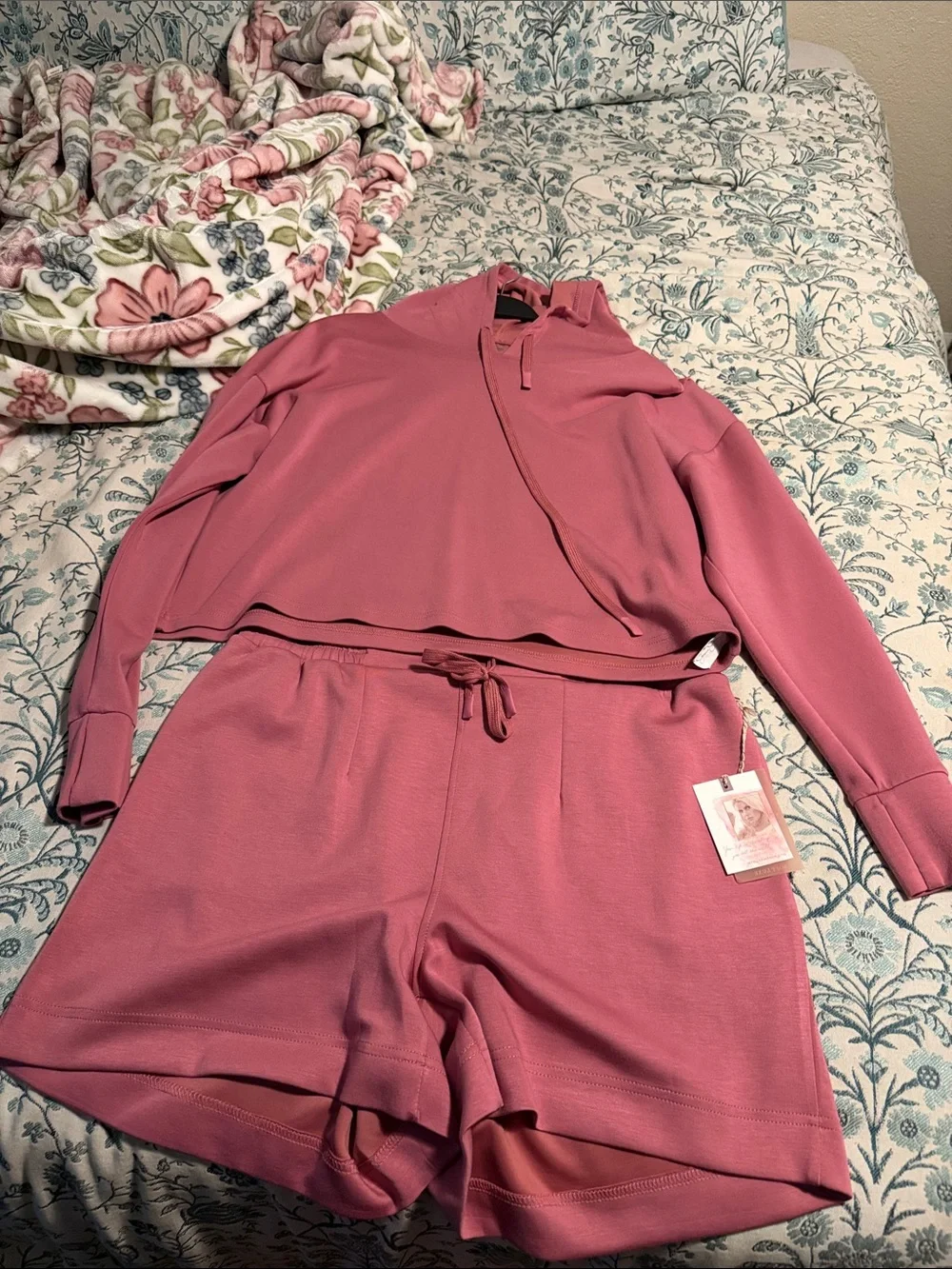 Jessica Simpson Dusty Rose Two-Piece Track Set - Crop Hoodie & Shorts - Picture 1 of 5